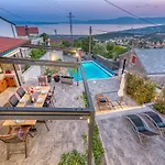 Villa Leta - Luxury In A Oasis With Heated Swimming Pool, Fitness Center And Summer Kitchen - Kvarner *