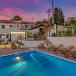 Villa Leta - Luxury In A Oasis With Heated Swimming Pool, Fitness Center And Summer Kitchen - Kvarner