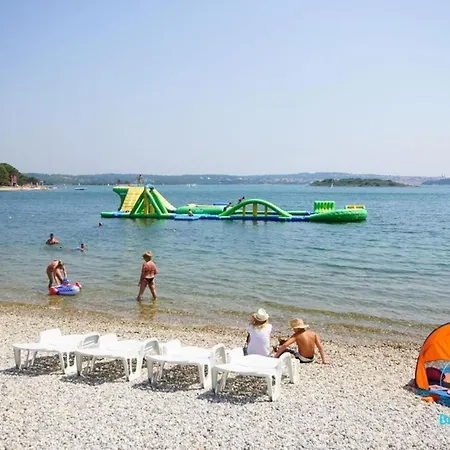 Leta In A Oasis With Fitness, Souna, Heated Pool & Barbecue, Kvarner *