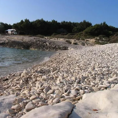 Leta In A Oasis With Fitness, Souna, Heated Pool & Barbecue, Kvarner * Hreljin