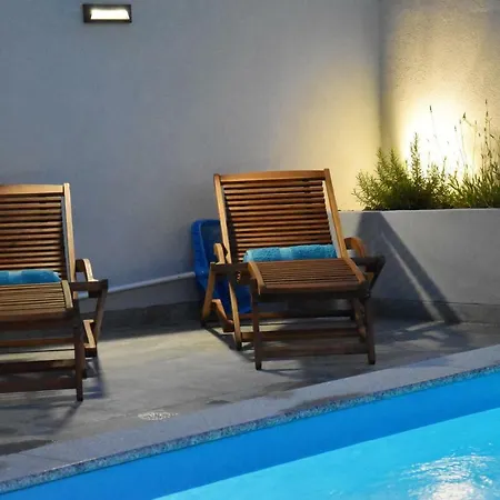 Leta In A Oasis With Fitness, Souna, Heated Pool & Barbecue, Kvarner * Hreljin