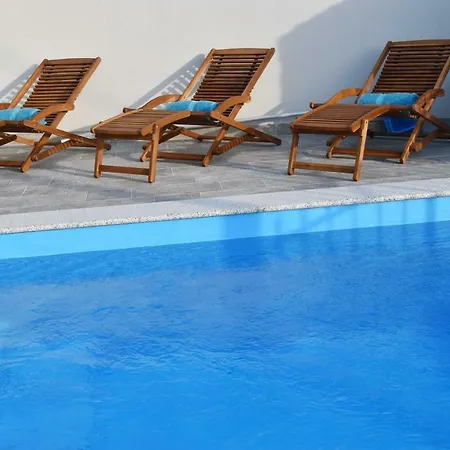 Villa Leta - Luxury In A Oasis With Heated Swimming Pool, Fitness Center And Summer Kitchen - Kvarner