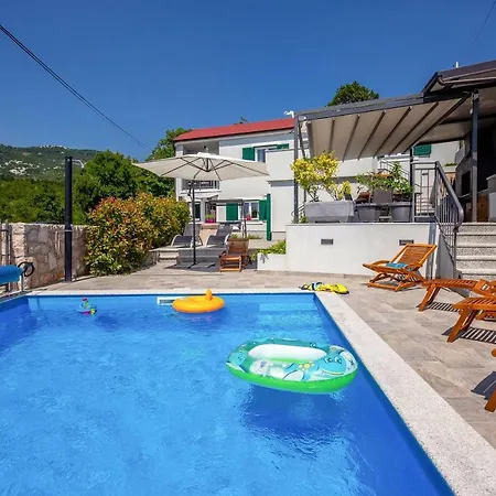 Leta In A Oasis With Fitness, Souna, Heated Pool & Barbecue, Kvarner 빌라 Hreljin