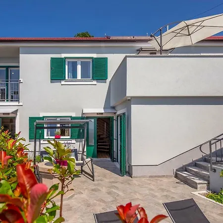 Leta In A Oasis With Fitness, Souna, Heated Pool & Barbecue, Kvarner