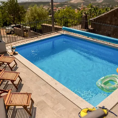 Leta - Luxury In A Oasis With Heated Swimming Pool, Fitness Center And Summer Kitchen - Kvarner Hreljin