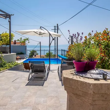 Leta - Luxury In A Oasis With Heated Swimming Pool, Fitness Center And Summer Kitchen - Kvarner Hreljin
