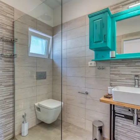 Leta - Luxury In A Oasis With Heated Swimming Pool, Fitness Center And Summer Kitchen - Kvarner Hreljin