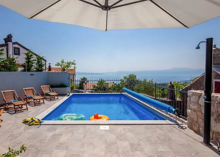 Leta - Luxury In A Oasis With Heated Swimming Pool, Fitness Center And Summer Kitchen - Kvarner Villa