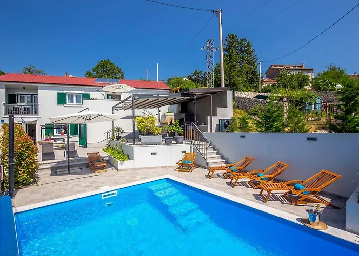 Leta - Luxury In A Oasis With Heated Swimming Pool, Fitness Center And Summer Kitchen - Kvarner Villa *