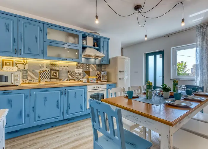Villa Leta - Luxury In A Oasis With Heated Swimming Pool, Fitness Center And Summer Kitchen - Kvarner